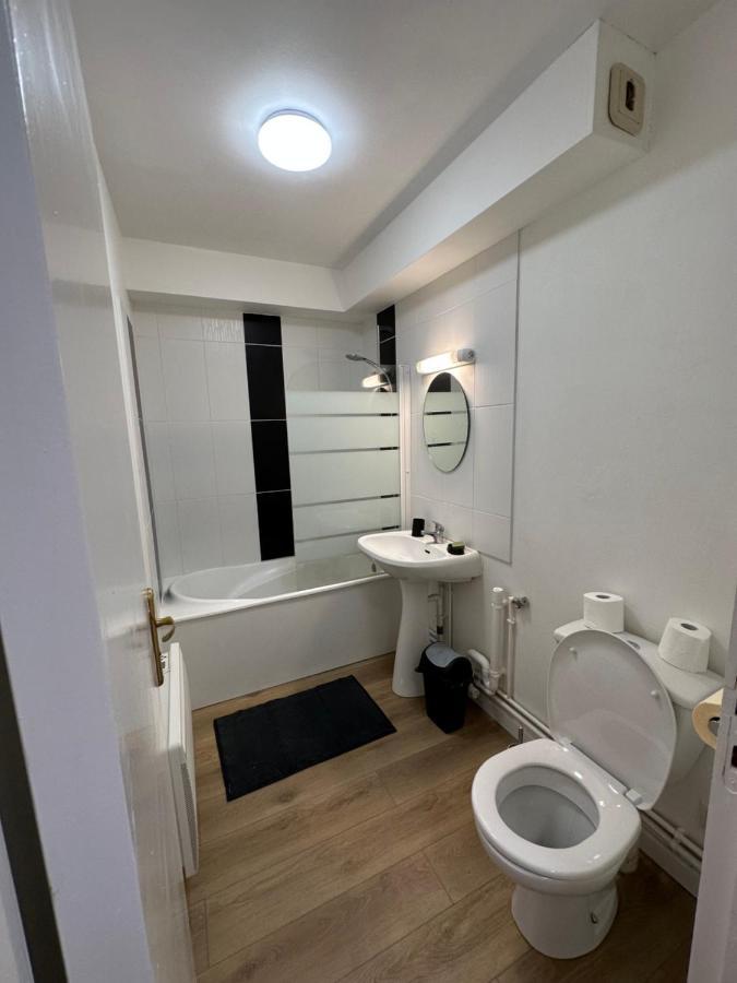 Le Jacquard Apartment Calais Exterior photo
