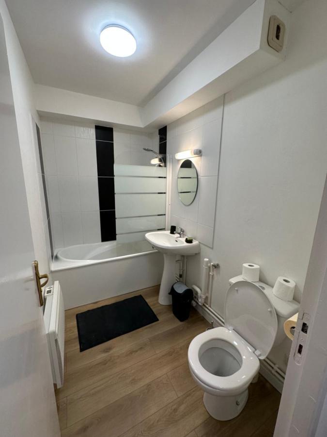 Le Jacquard Apartment Calais Exterior photo